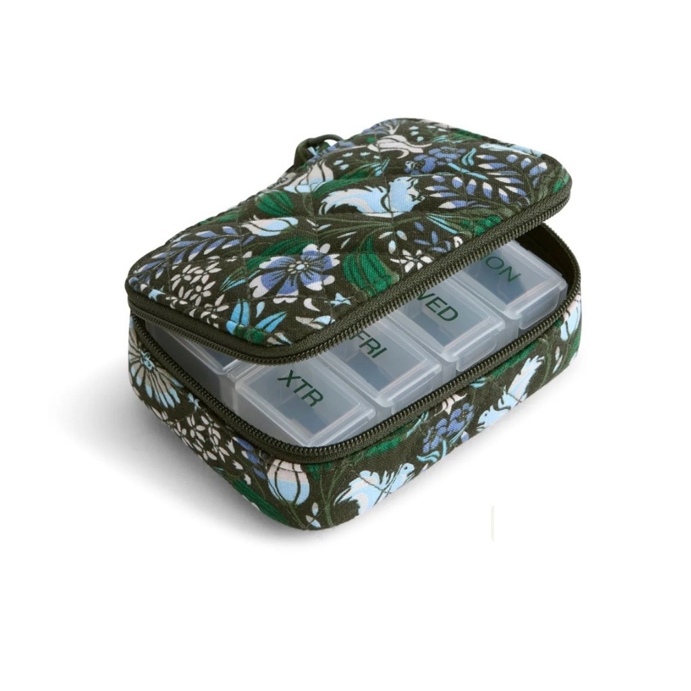 Vera Bradley Cotton Essential Travel Pill Case in Echanted Woodland Print. New